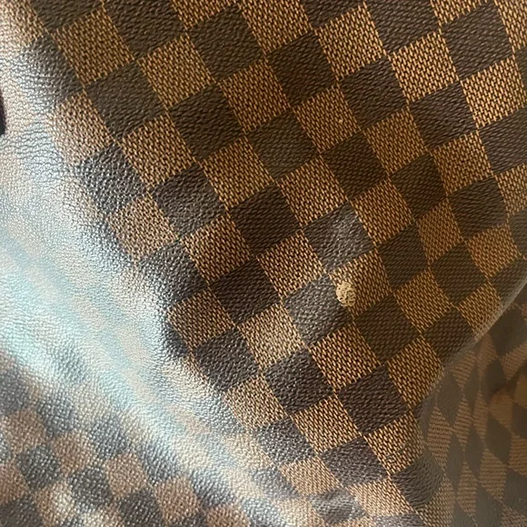 Authentic Louis Vuitton Neverfull GM - Picture 12 of 16
